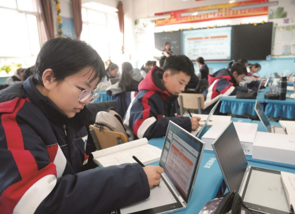 教育一直践行技能赋能职业教育的理念以科技作为探索方向 教育一直践行技能赋能职业教育的理念以科技作为探索方向